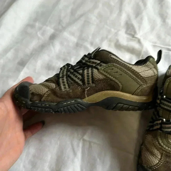 Sperry slip on Velcro closure shoes size 11W outdoors hiking - Picture 2 of 8